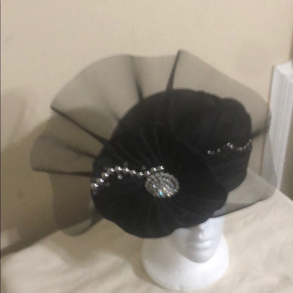 Church hat - Picture 2 of 2